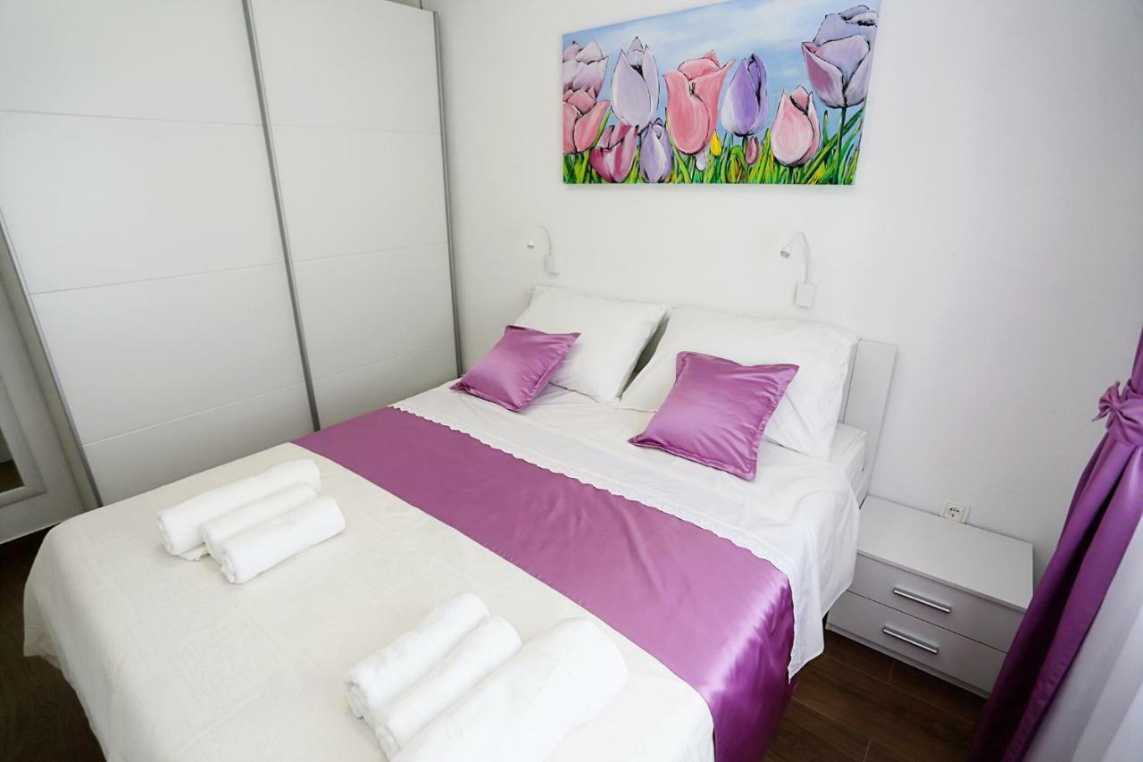 Apartments Romarin Супетар Екстериор снимка